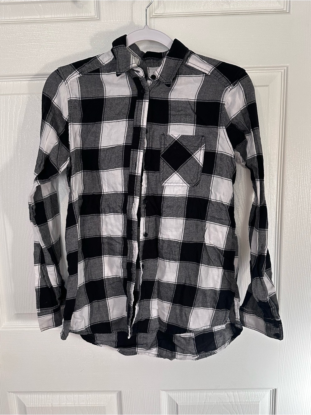 Express Black and White Plaid Women's Button-Down Shirt